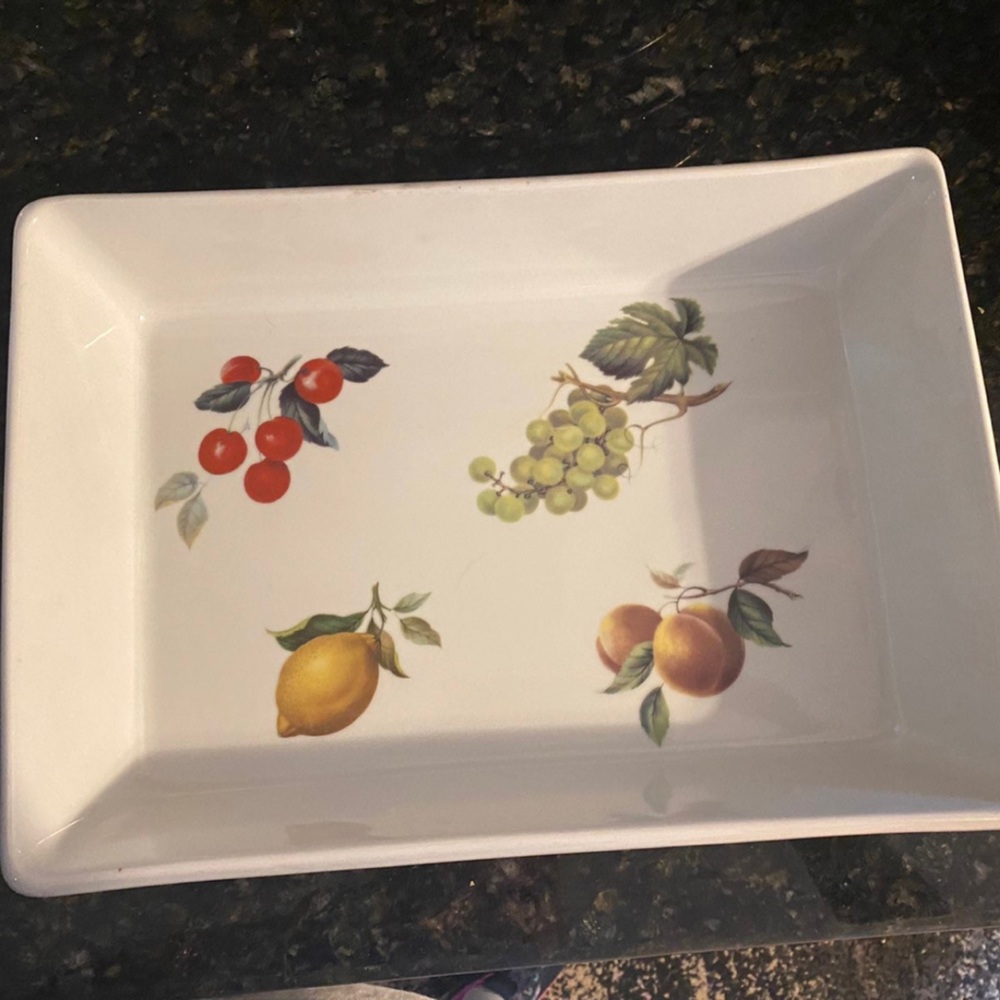 Cordon Bleu BIA Fruit Pattern Casserole Pan